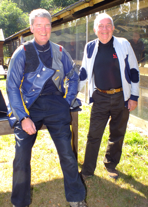 Photograph shows just how relaxed competitors should be - can anything faze these two guys?